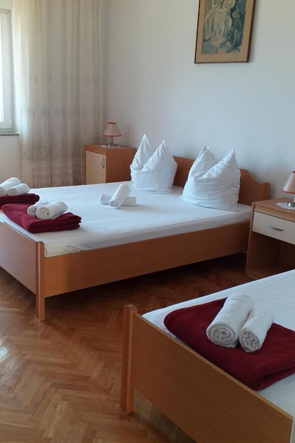 Apartments By The Sea Dramalj, Crikvenica - 2376 Buitenkant foto