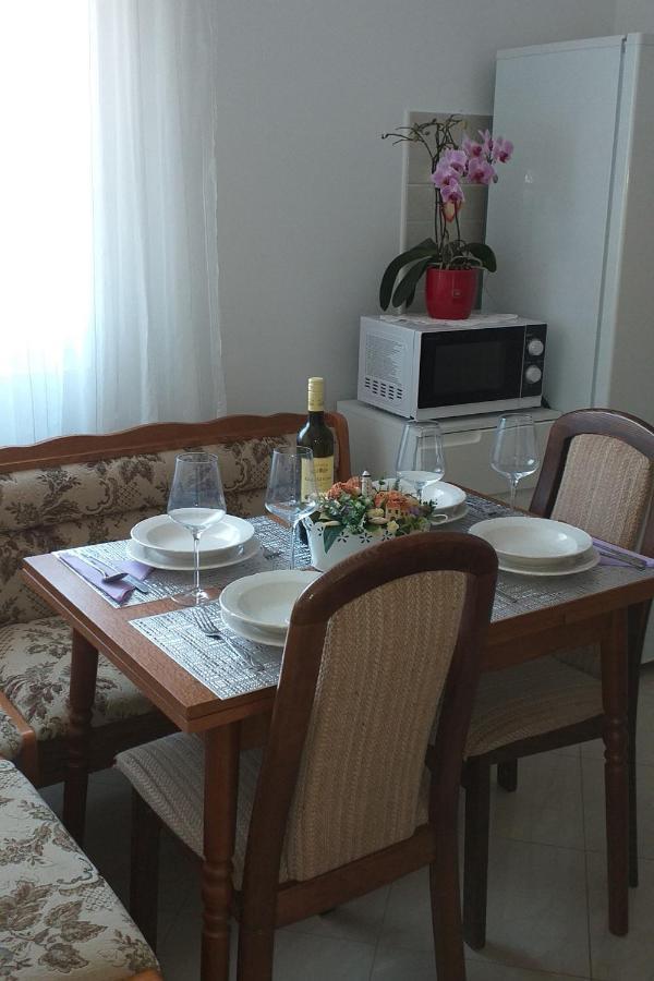 Apartments By The Sea Dramalj, Crikvenica - 2376 Buitenkant foto