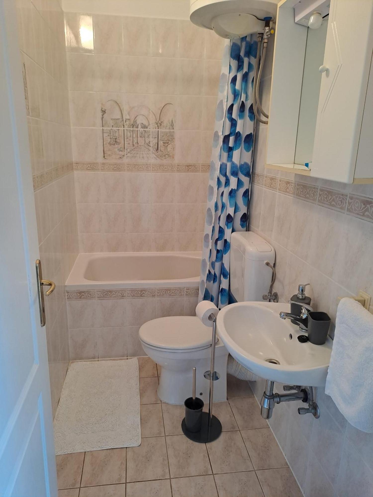 Apartments By The Sea Dramalj, Crikvenica - 2376 Buitenkant foto